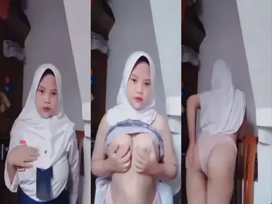 ABG SMP Toket Gede Ngentot Liar Sampe Becek Banjir