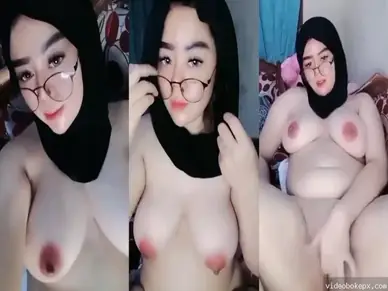 Bokep Hijab Cewek Chubby Imut Colmek Memek Montok Sampe Squirt Basah
