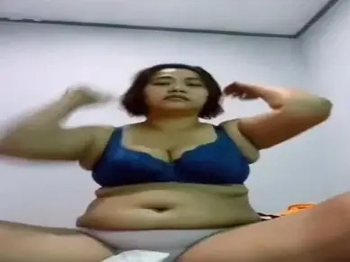 Live Cam Cewek Bohay Bilang Mau Tidur Bh Biru